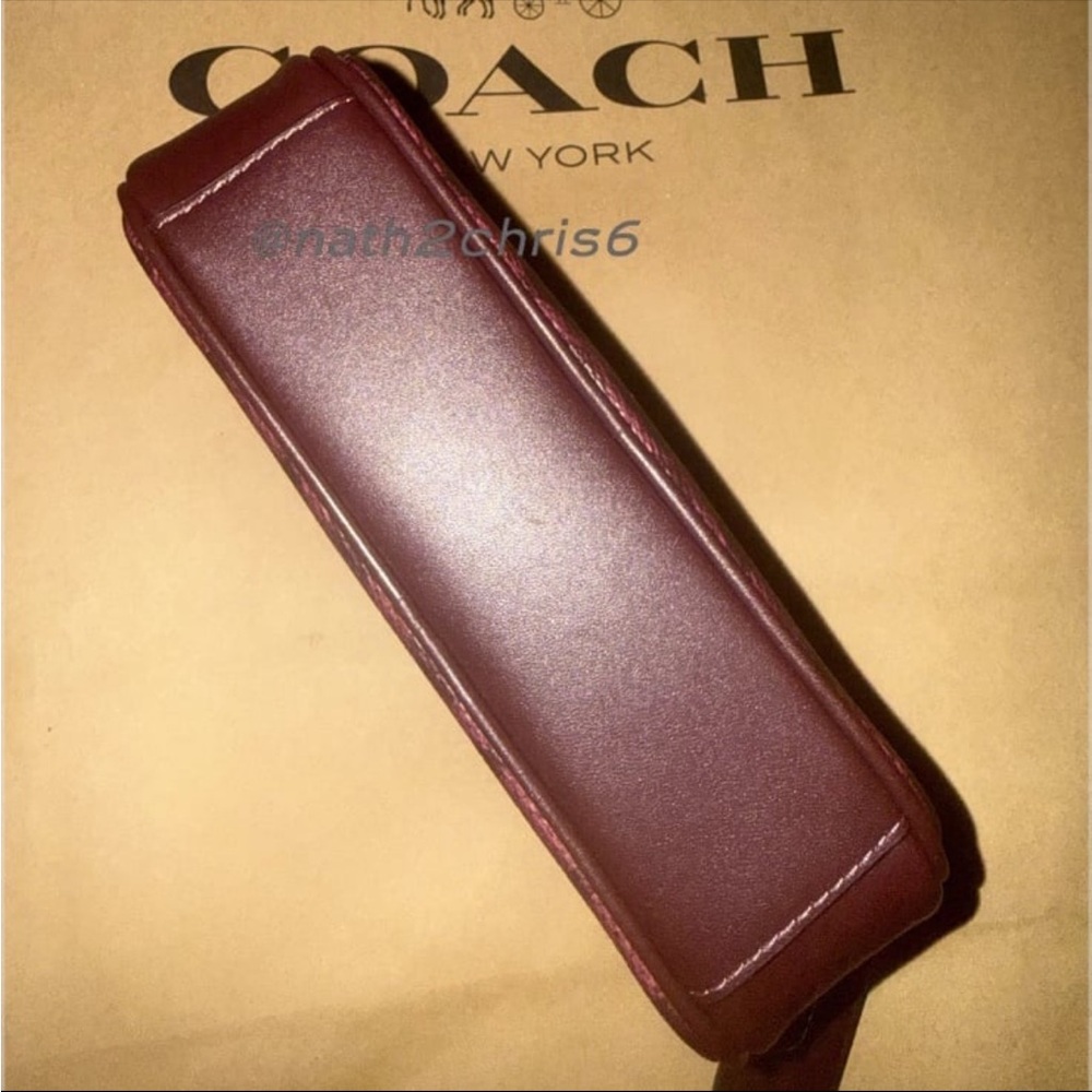 Coach CROSSBODY BAG IN SIGNATURE CANVAS in Black Currant (Burgundy) New - Picture 6 of 13